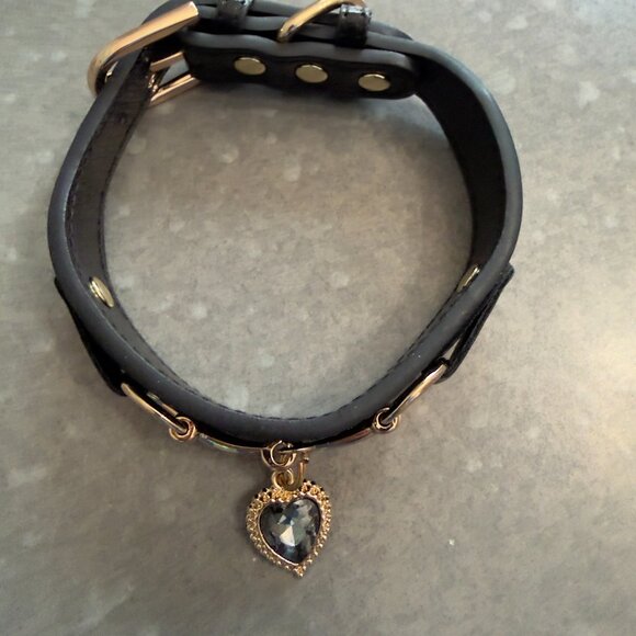 Pet Care Black Faux Leather Dog Collar with Crystal Heart Charm – Size Small - Picture 2 of 7